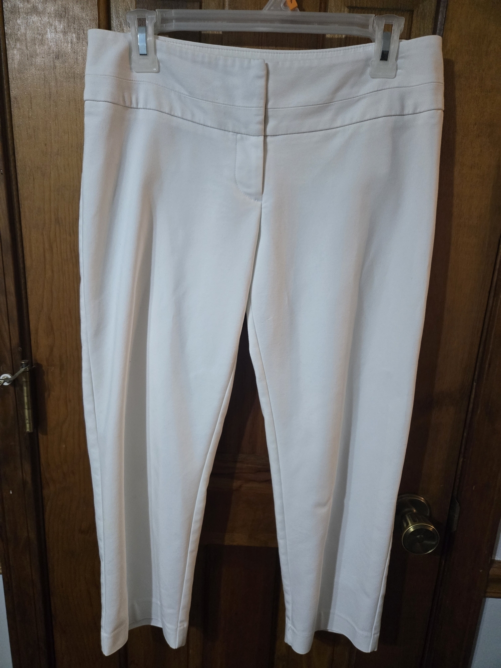 Apt. 9 White Straight-Leg Capri Pants